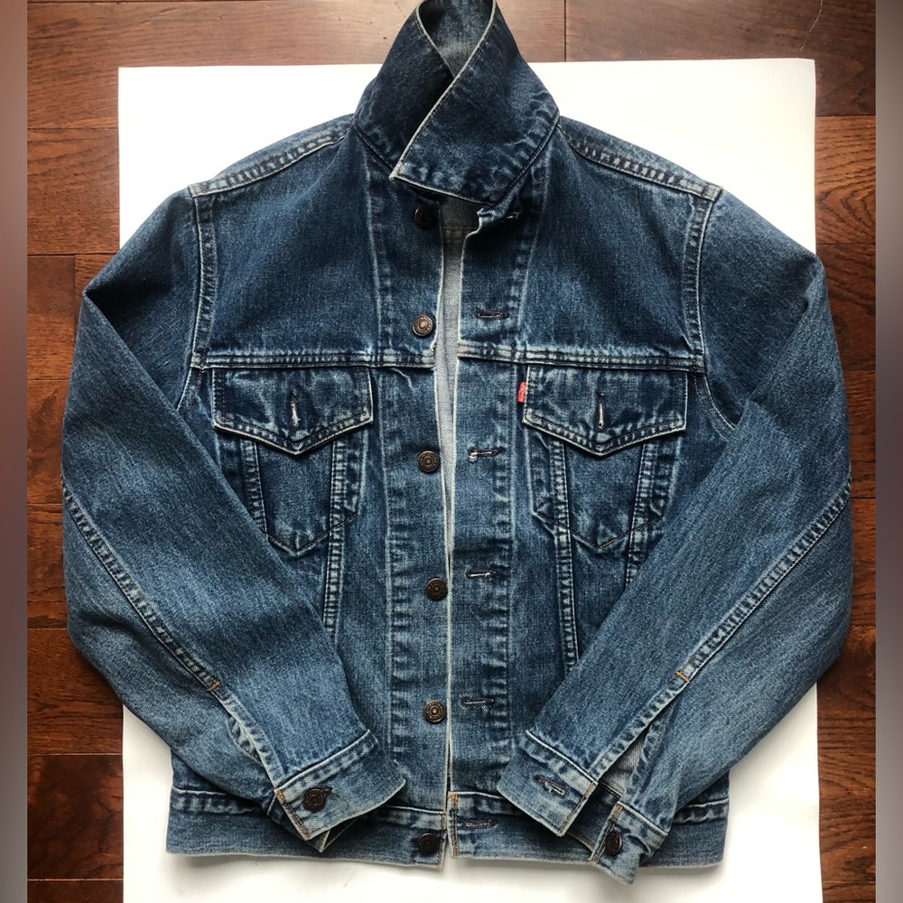 Levi’s “vintage” red tag denim jacket Size 34